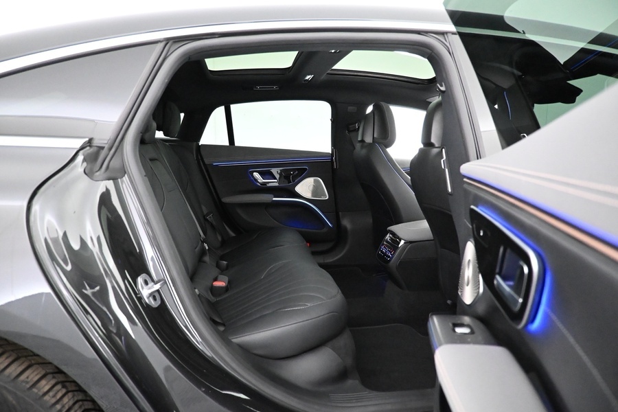 Mercedes-Benz EQS vaihtoauto