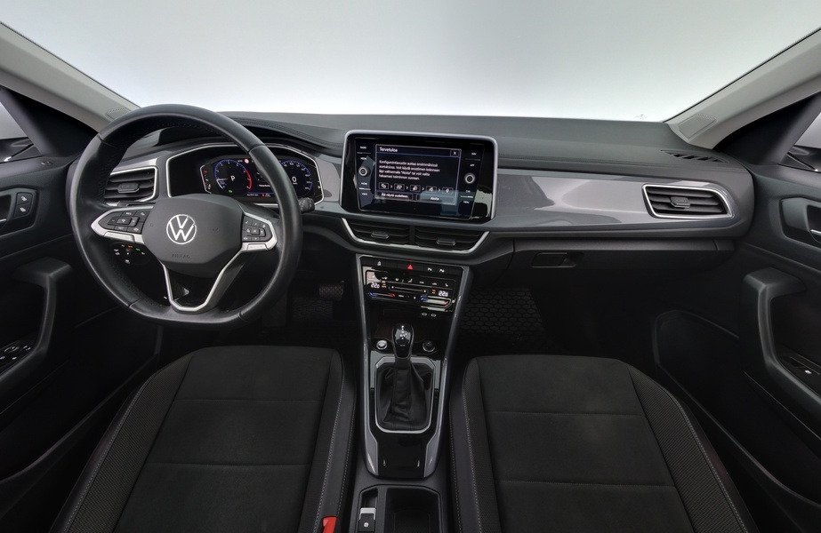 Volkswagen T-Roc vaihtoauto