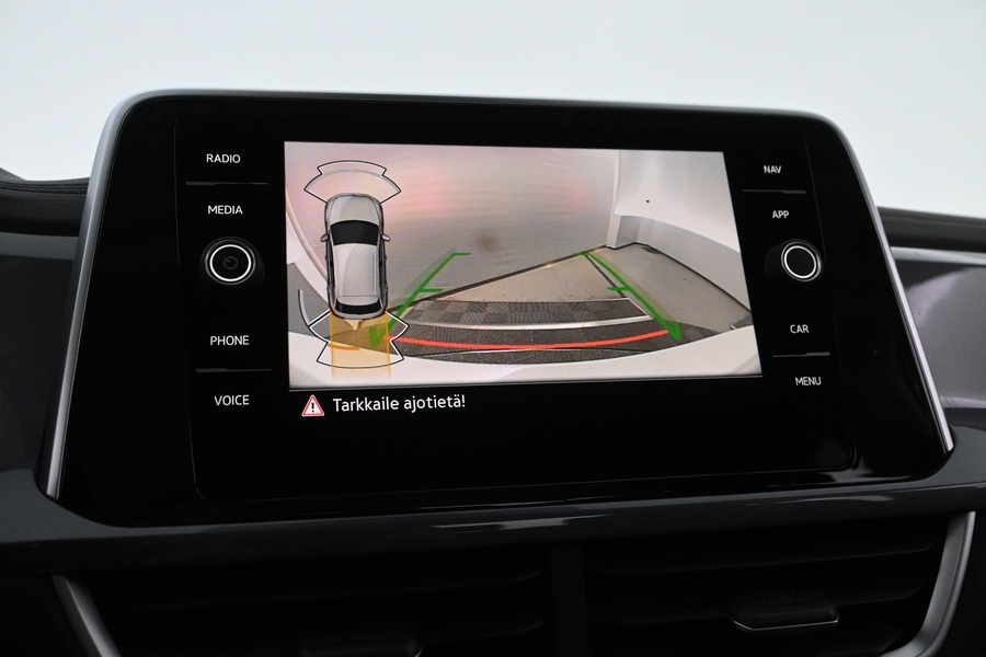 Volkswagen T-Roc vaihtoauto