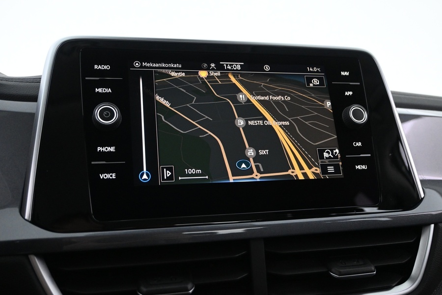 Volkswagen T-Roc vaihtoauto