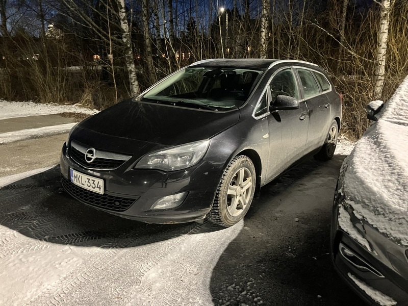 Opel Astra vaihtoauto