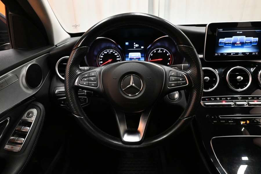 Mercedes-Benz C vaihtoauto