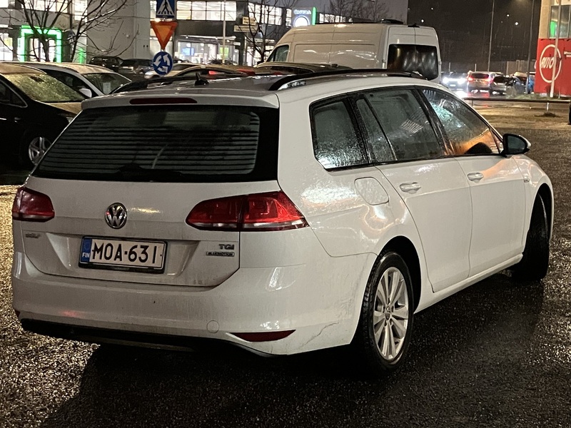 Volkswagen Golf vaihtoauto
