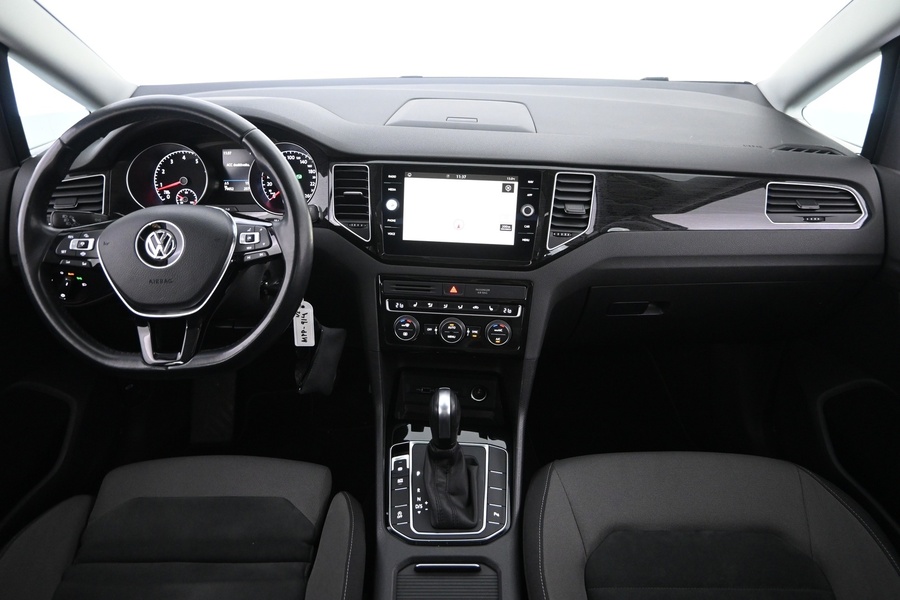 Volkswagen Golf Sportsvan vaihtoauto