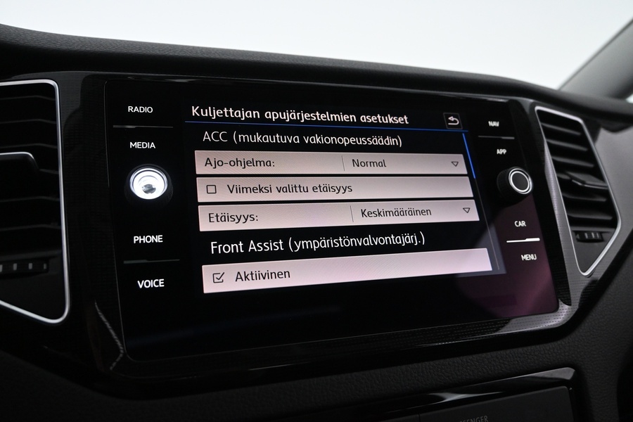 Volkswagen Golf Sportsvan vaihtoauto