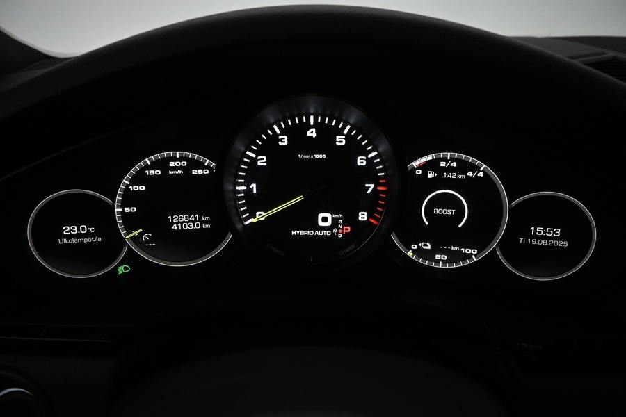 Porsche Cayenne vaihtoauto