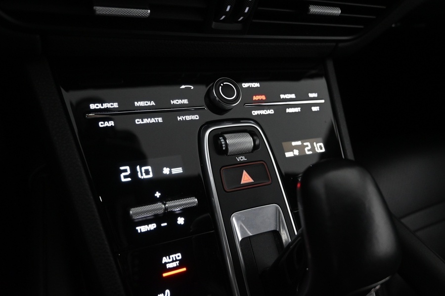 Porsche Cayenne vaihtoauto