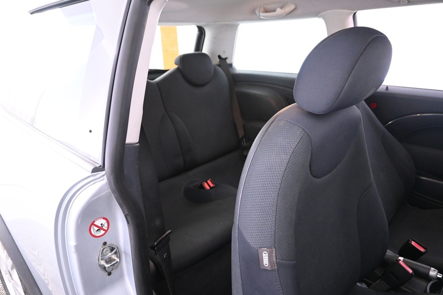 Mini Cooper vaihtoauto