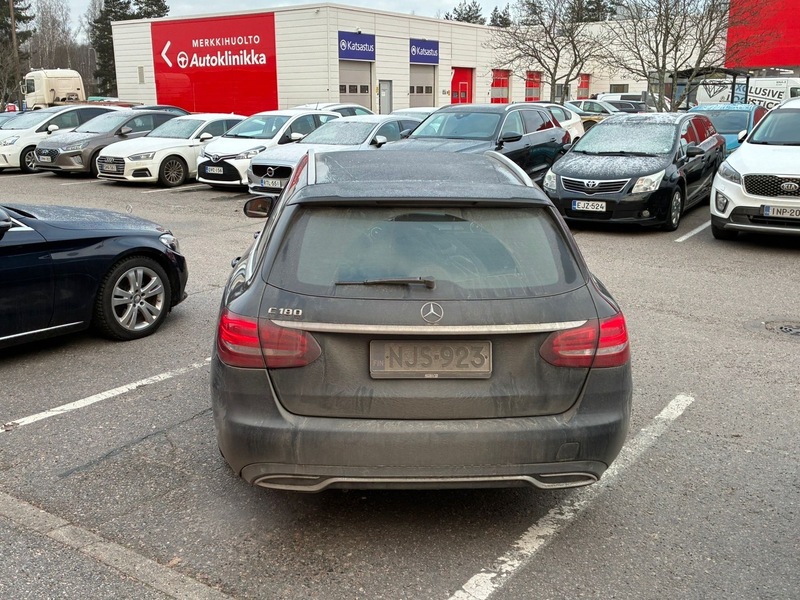 Mercedes-Benz C vaihtoauto