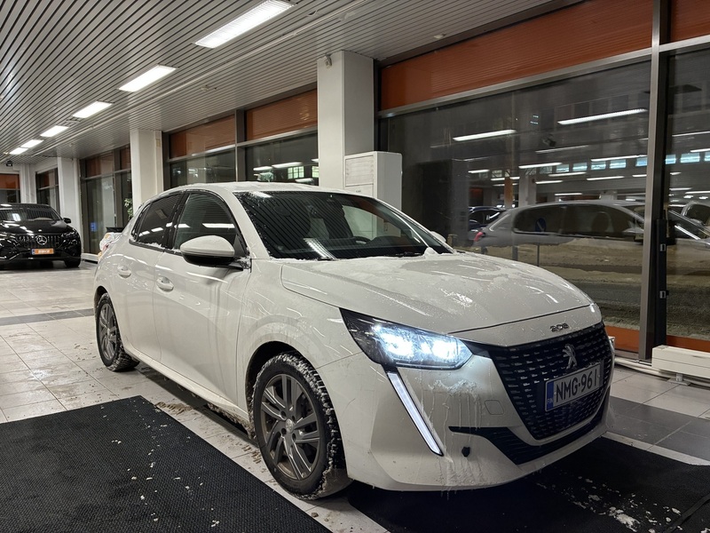 Peugeot 208 vaihtoauto