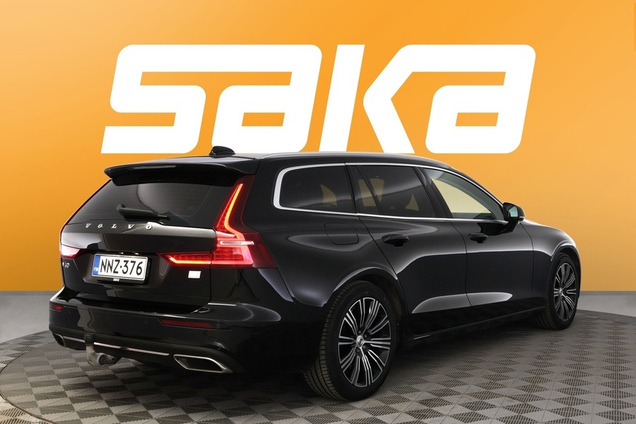 Volvo V60 vaihtoauto