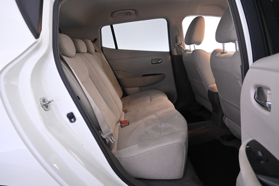 Nissan Leaf vaihtoauto