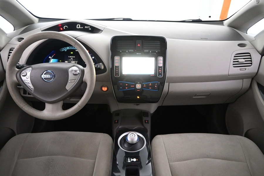 Nissan Leaf vaihtoauto