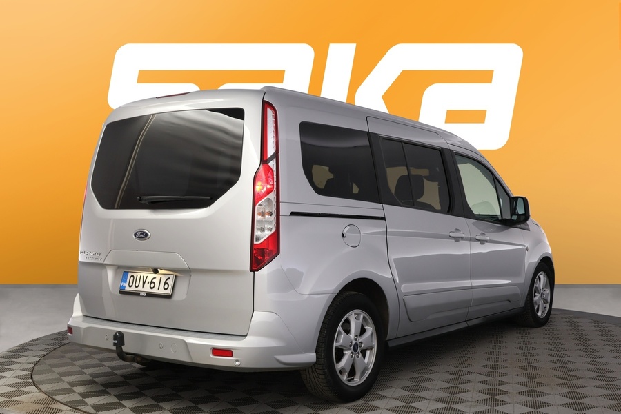 Ford Grand Tourneo Connect vaihtoauto