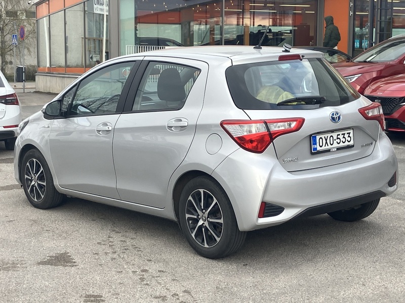 Toyota Yaris vaihtoauto