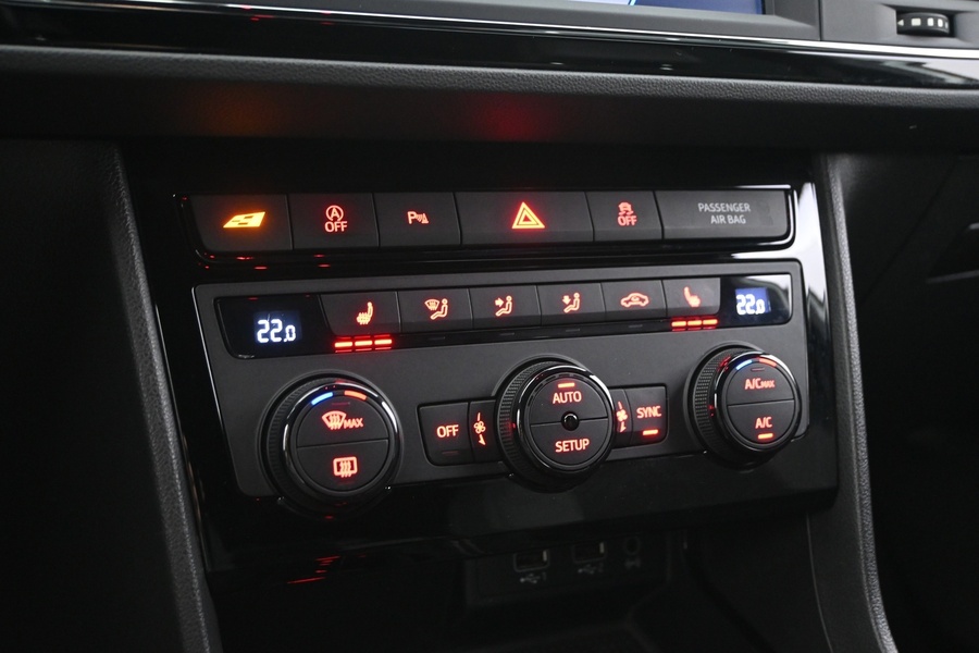 SEAT Leon ST vaihtoauto