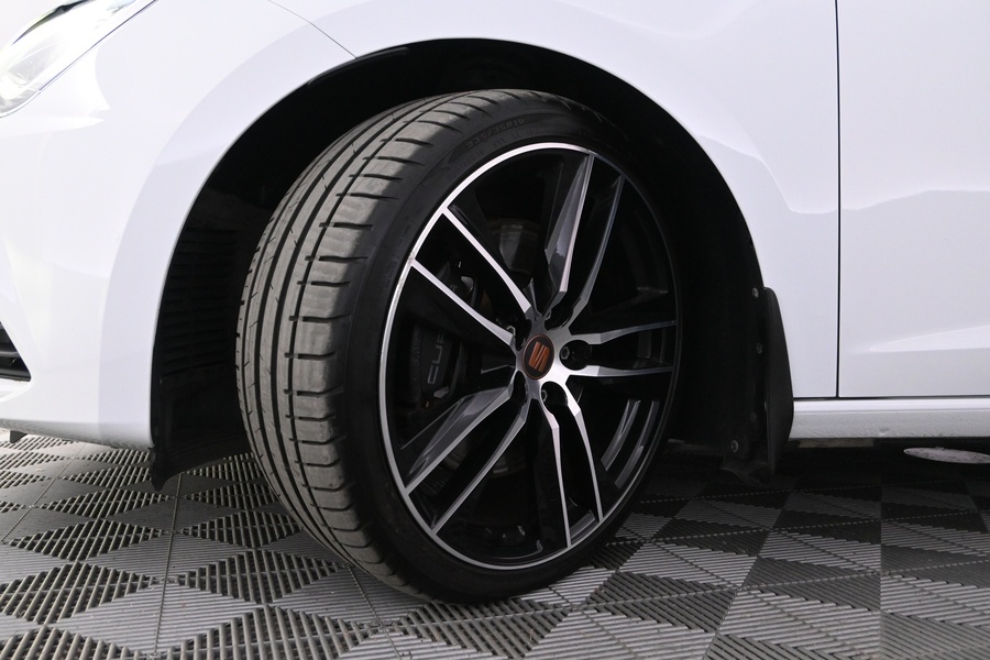 SEAT Leon ST vaihtoauto