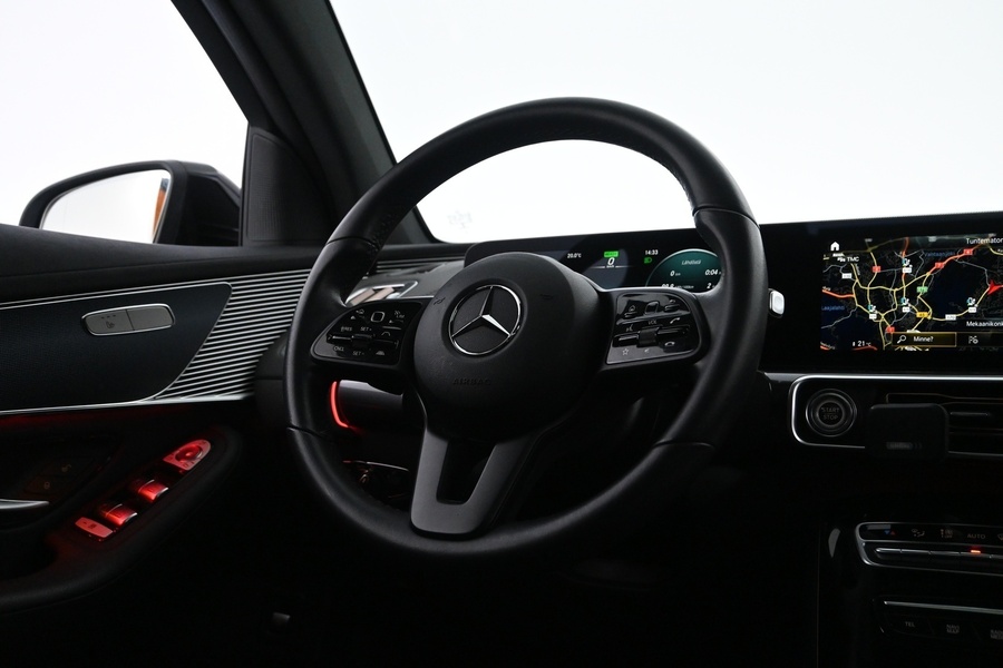 Mercedes-Benz EQC vaihtoauto