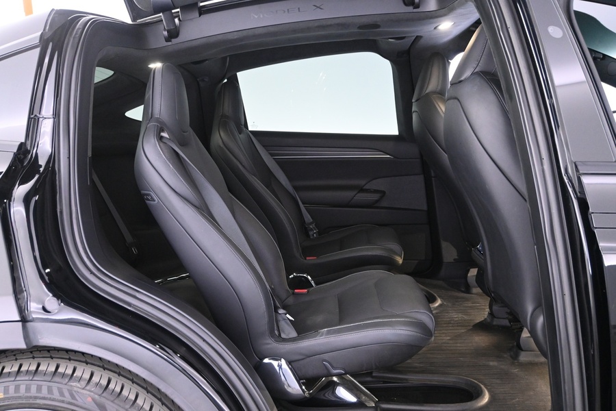 Tesla Model X vaihtoauto