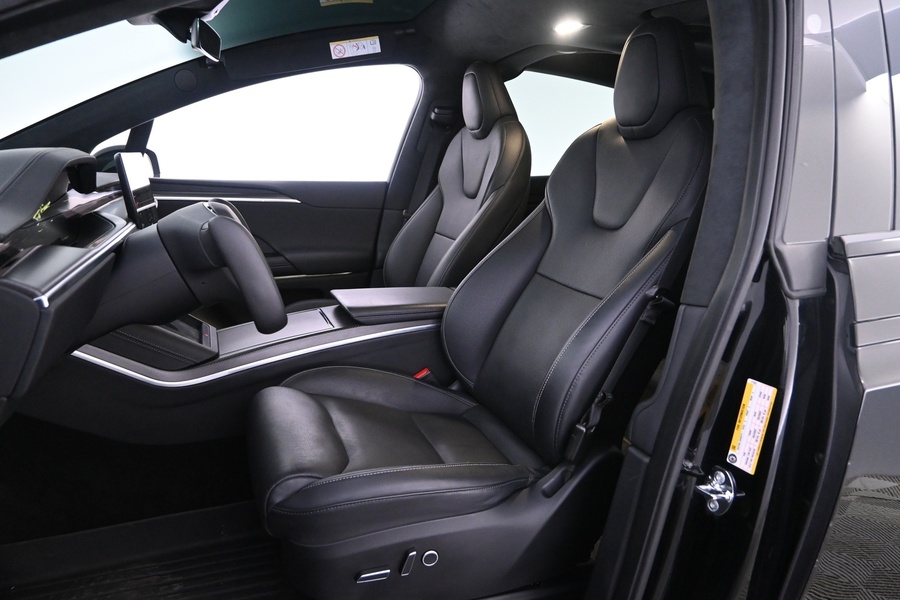 Tesla Model X vaihtoauto