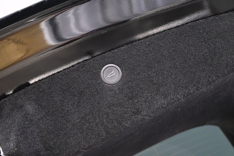 Tesla Model X vaihtoauto