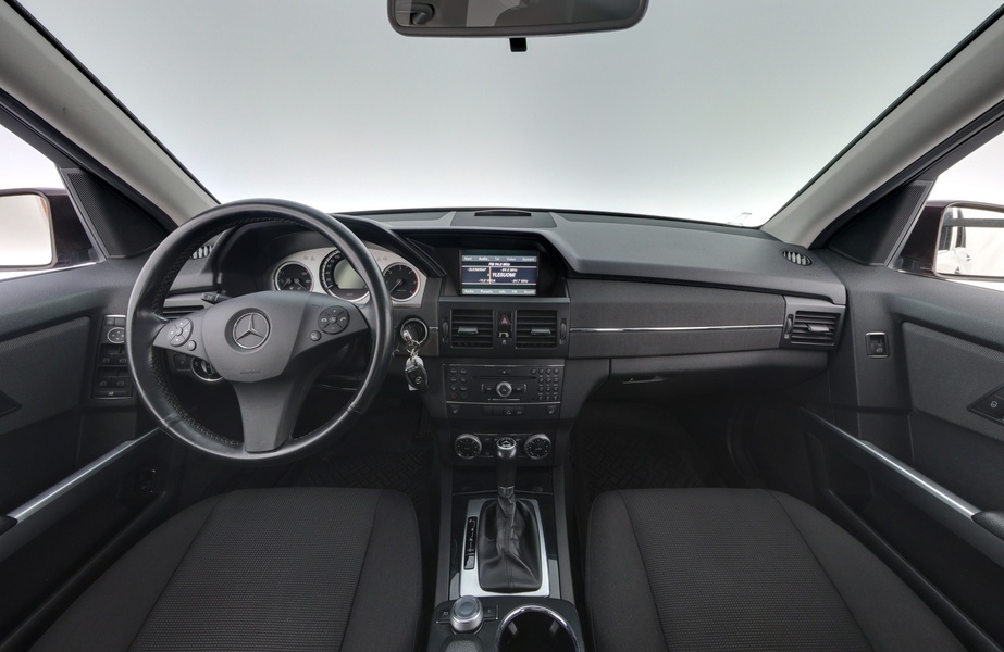 Mercedes-Benz GLK vaihtoauto