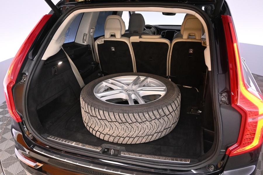 Volvo XC90 vaihtoauto