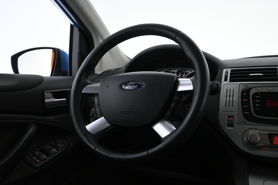 Ford Kuga vaihtoauto