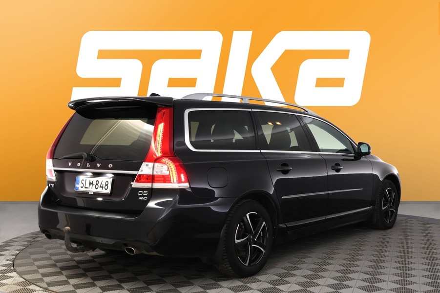 Volvo V70 vaihtoauto