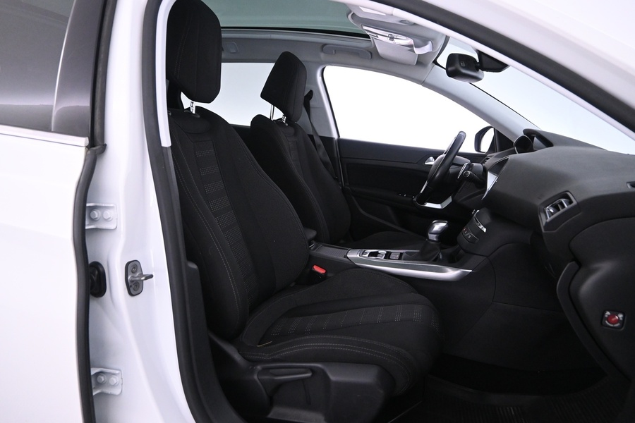 Peugeot 308 vaihtoauto