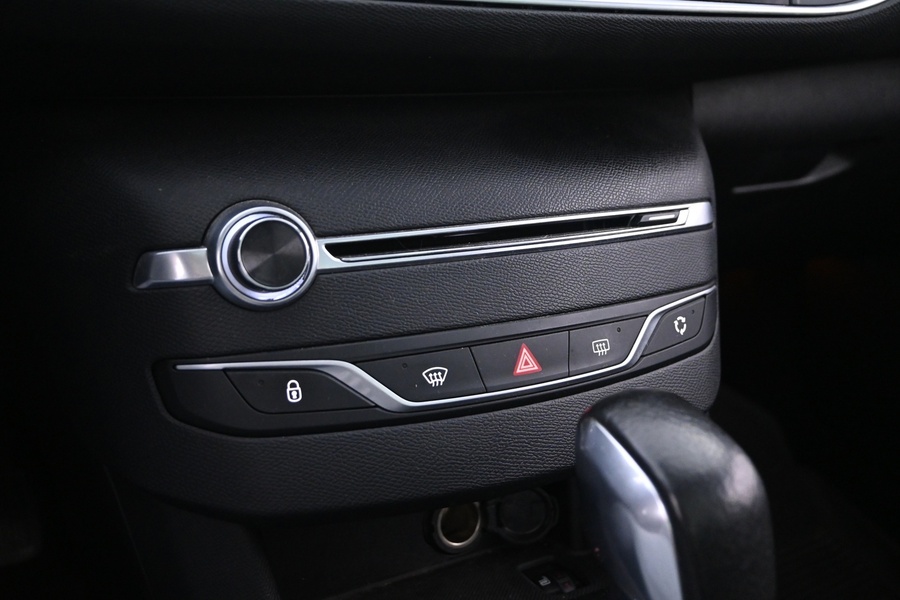 Peugeot 308 vaihtoauto