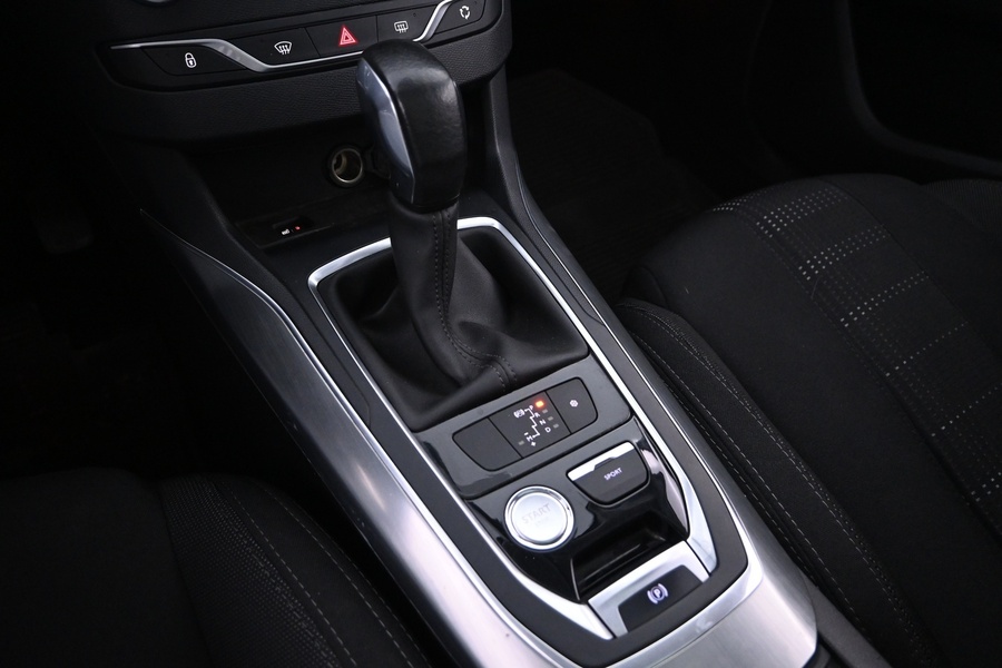 Peugeot 308 vaihtoauto