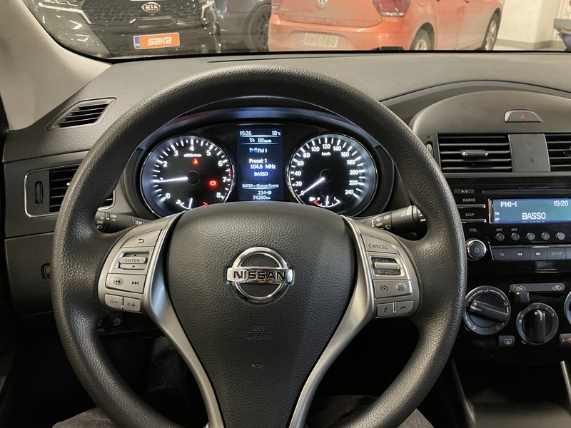 Nissan Pulsar vaihtoauto