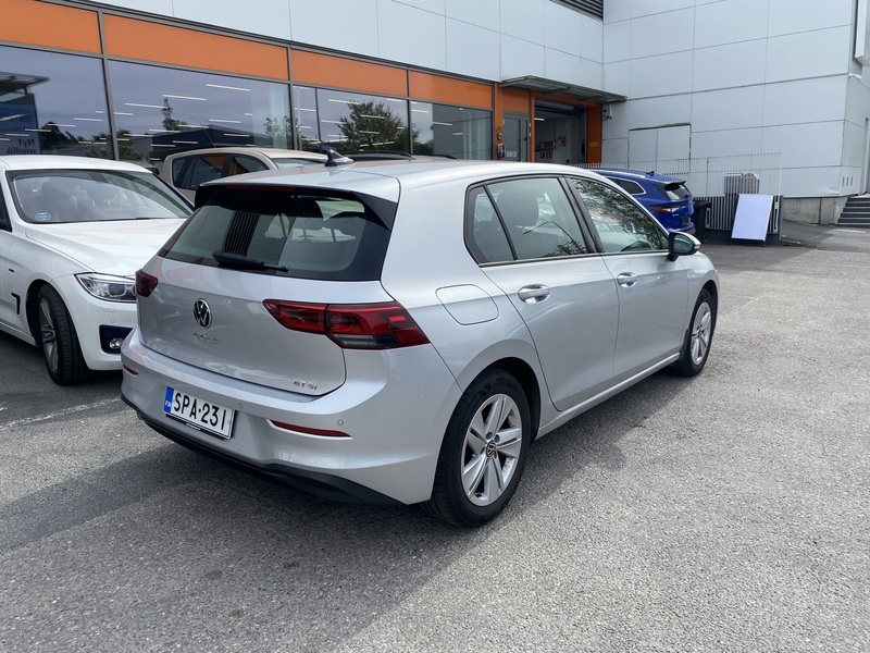 Volkswagen Golf vaihtoauto