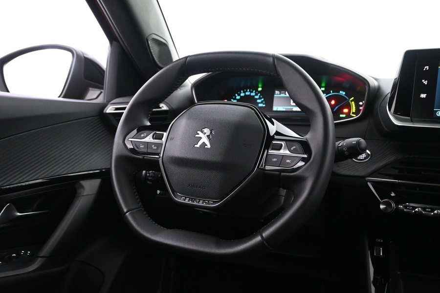 Peugeot e-2008 vaihtoauto