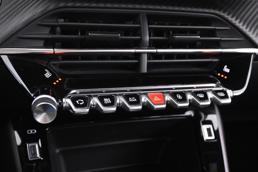 Peugeot e-2008 vaihtoauto