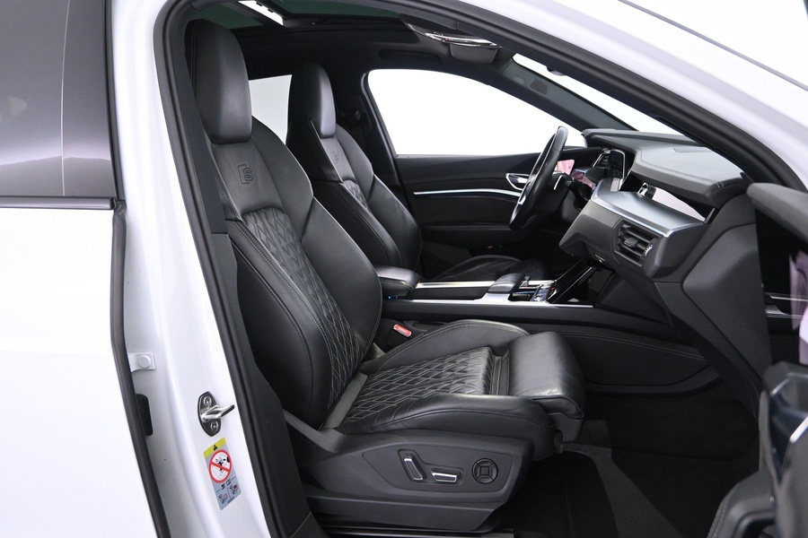 Audi e-tron vaihtoauto