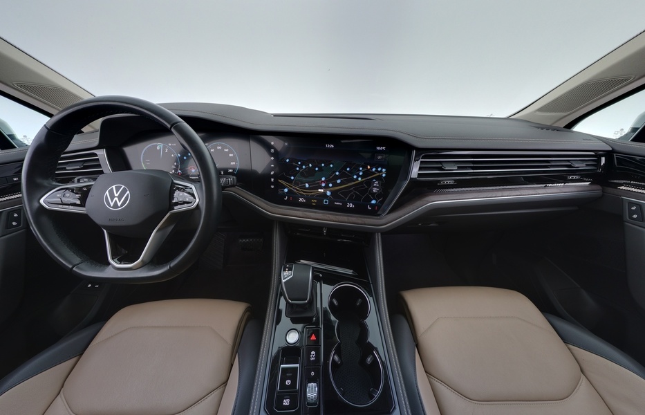 Volkswagen Touareg vaihtoauto