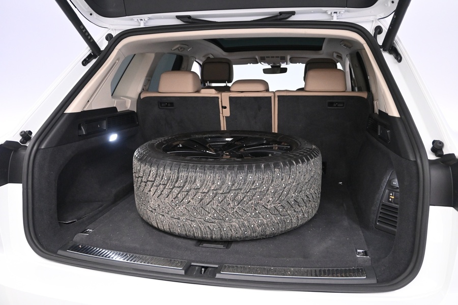 Volkswagen Touareg vaihtoauto