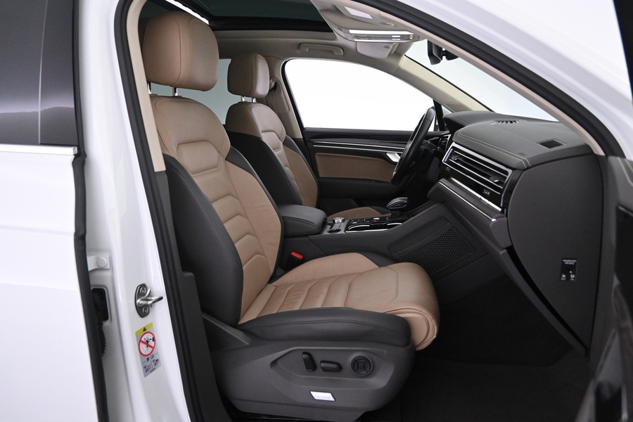 Volkswagen Touareg vaihtoauto