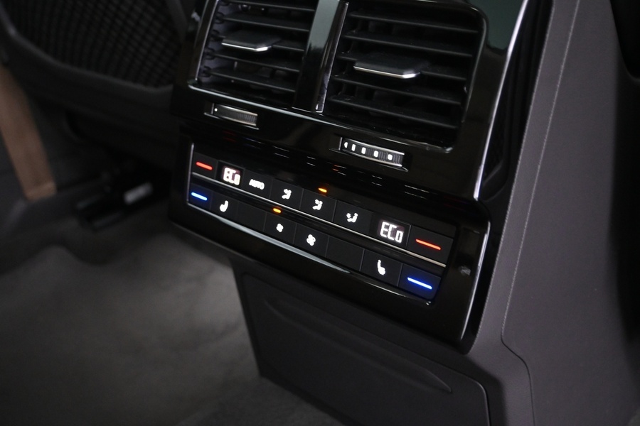 Volkswagen Touareg vaihtoauto