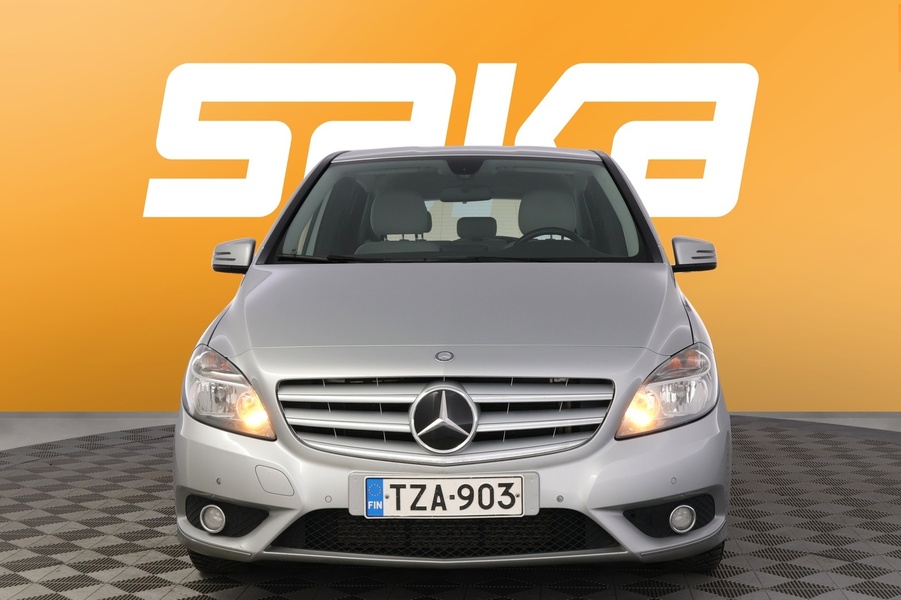 Mercedes-Benz B vaihtoauto