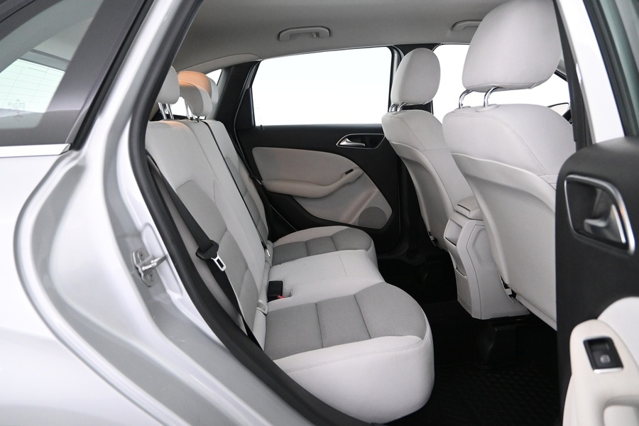 Mercedes-Benz B vaihtoauto