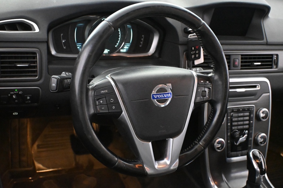 Volvo V70 vaihtoauto