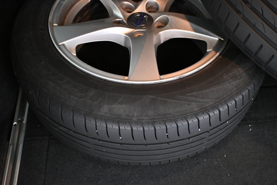 Volvo V70 vaihtoauto