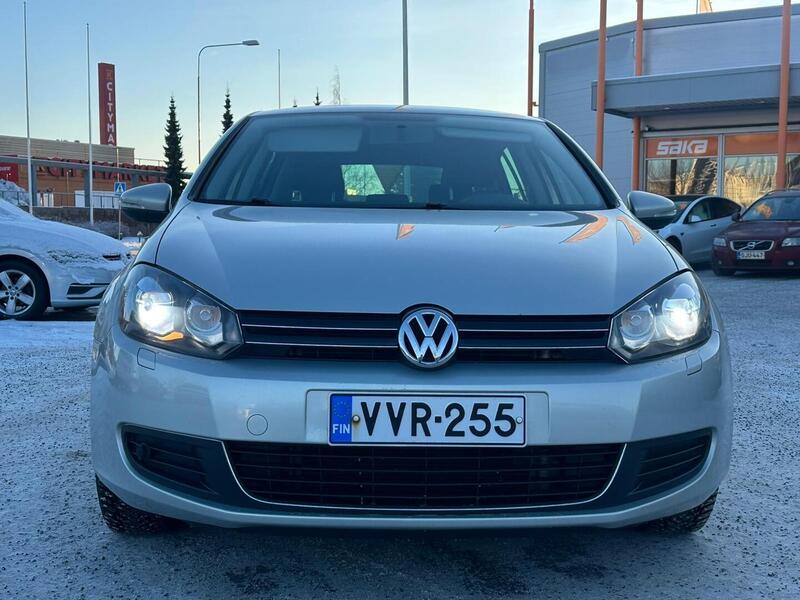 Volkswagen Golf vaihtoauto