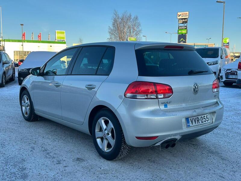 Volkswagen Golf vaihtoauto