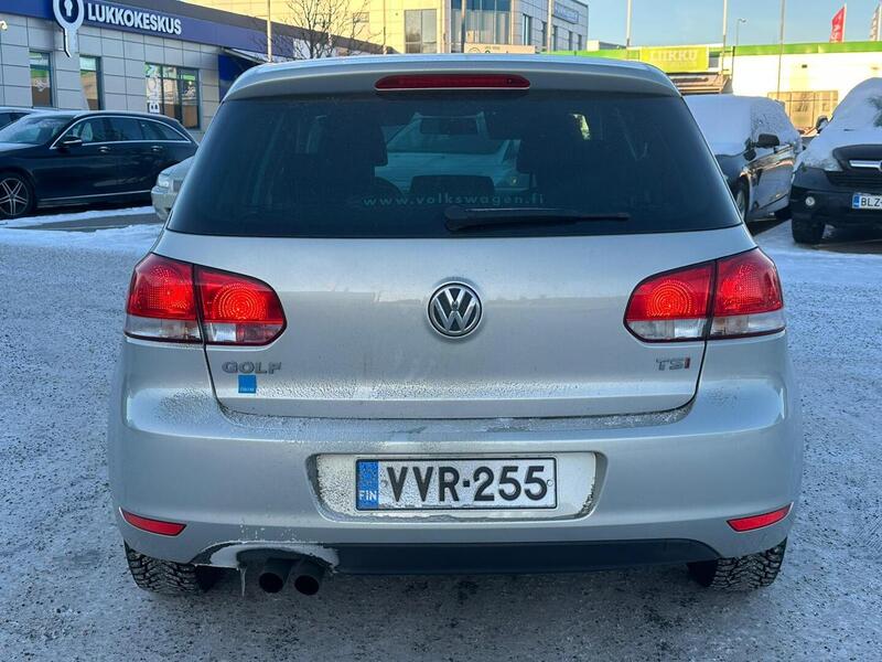 Volkswagen Golf vaihtoauto