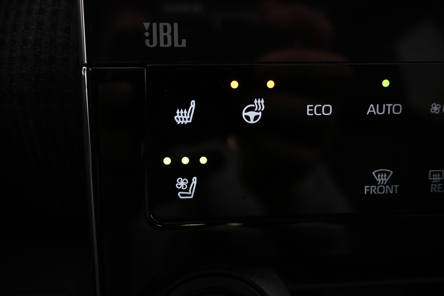 Toyota bZ4X vaihtoauto