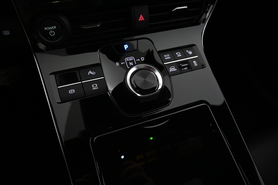 Toyota bZ4X vaihtoauto